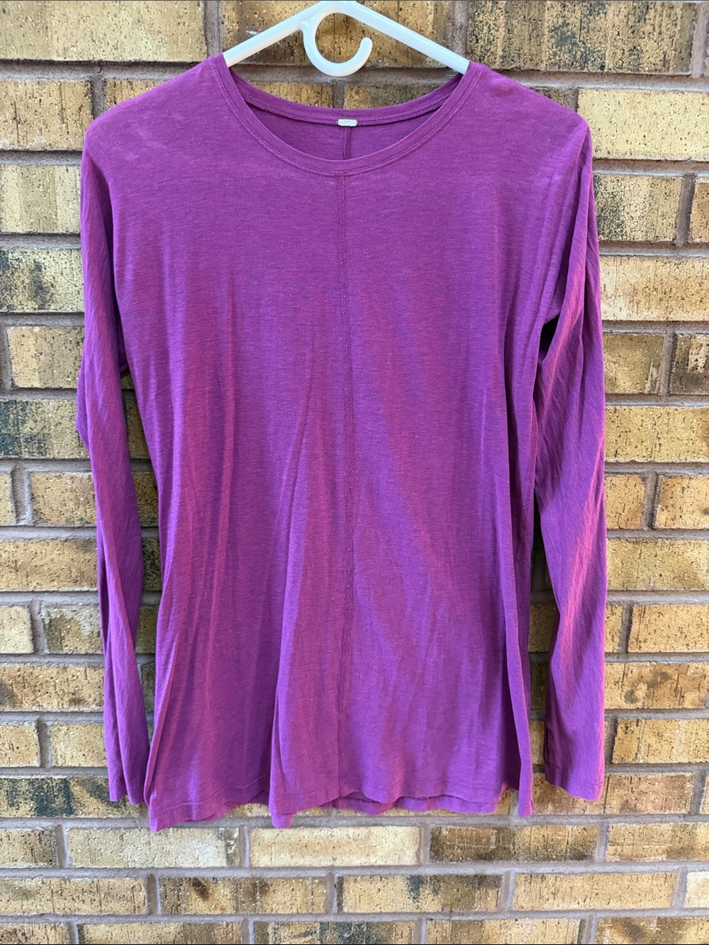 lululemon athletica Women’s Long Sleeve Crewneck Top - Magenta